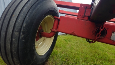 Remorque à balle ronde