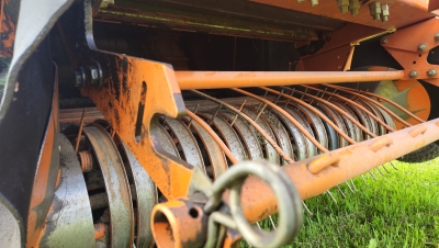 Presse à balle ronde