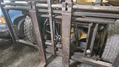 Chariot &eacute;l&eacute;vateur