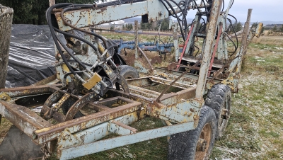 Chargeuse &agrave; bois