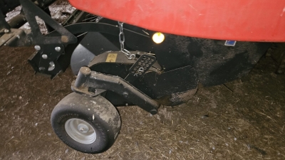 Presse à balles ronde/ENROBEUSE