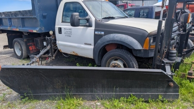 Camion de déneigement