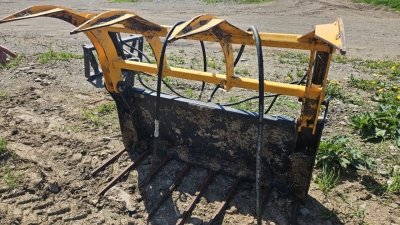 grappin à fumier